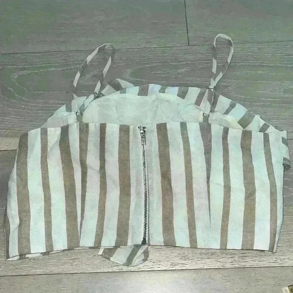 Chrisselle x J.O.A. Sand Stripe front tie zip back crop top sz medium M - Picture 8 of 9